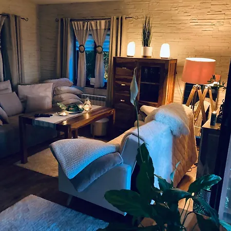 Madib -pokoj Do Wynajecia Gory,nocleg Beskidy, Widoki, Jezioro, Stadnina Koni, Grill, Domek, Apartament, Wypoczynek, Cisza, Spokoj, Nocleg,pokoj Do Wynajecia Chalet Sucha Beskidzka