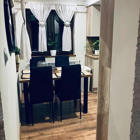 Chalet Madib -pokoj Do Wynajecia Gory,nocleg Beskidy, Widoki, Jezioro, Stadnina Koni, Grill, Domek, Apartament, Wypoczynek, Cisza, Spokoj, Nocleg,pokoj Do Wynajecia Sucha Beskidzka